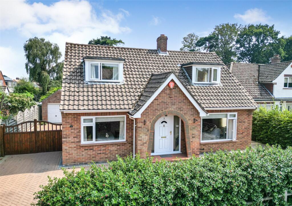 House in New Forest, Lymington, Lymington and Pennington - View 2