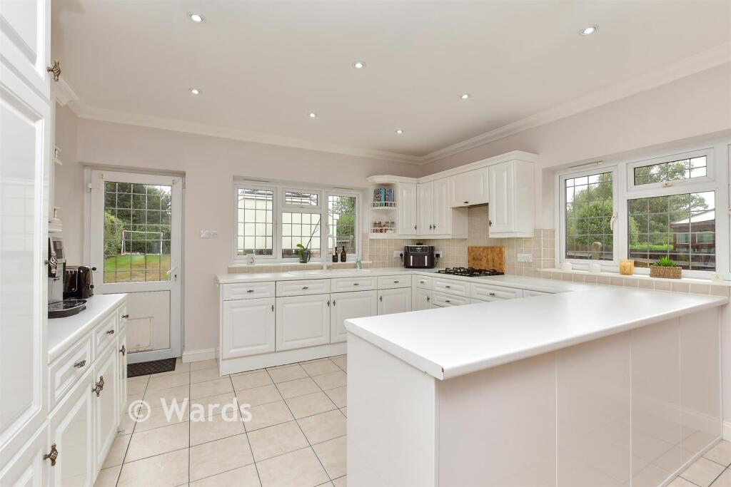 House in Rochester - View 4