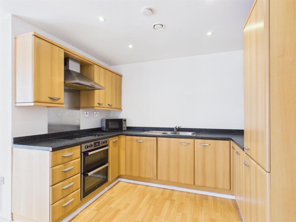Apartment in Leamington Spa, Milverton, Royal Leamington Spa - View 5