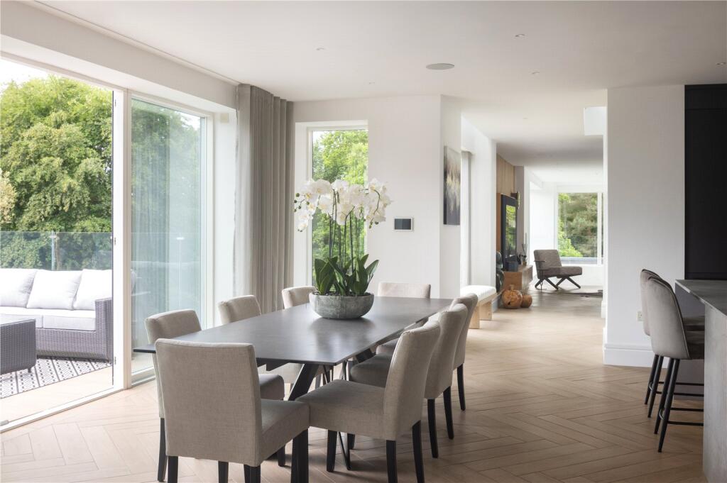 Kings Drive, Caldy, Wirral, CH48 - View 4