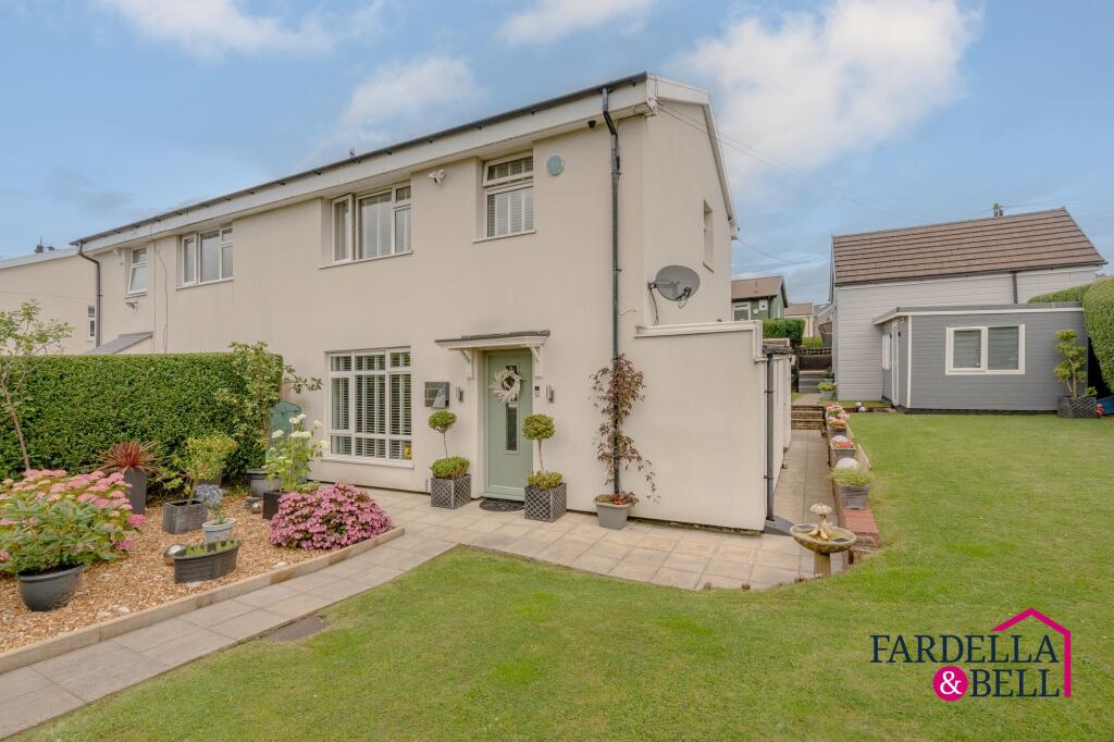 House in Burnley, Harle Syke, Haggate