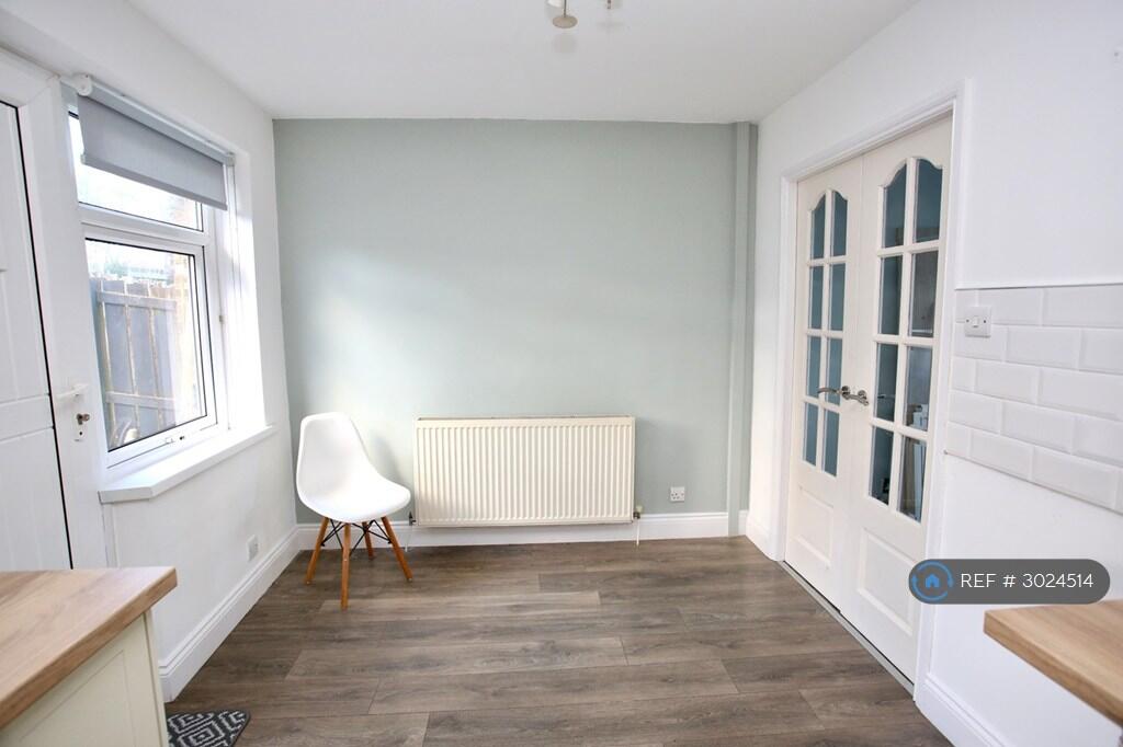 House in Durham - View 4