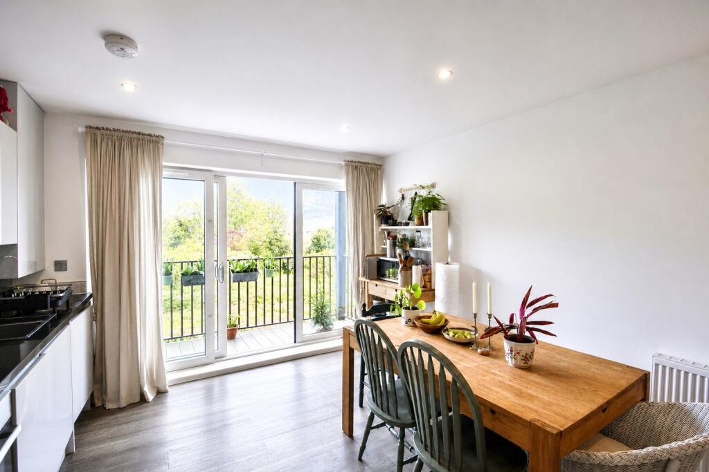 Apartment in Falmouth, Cornwall - More