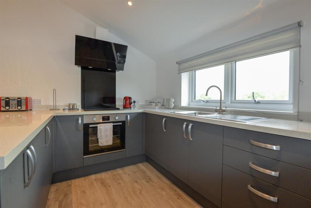 House in Wembdon - View 5