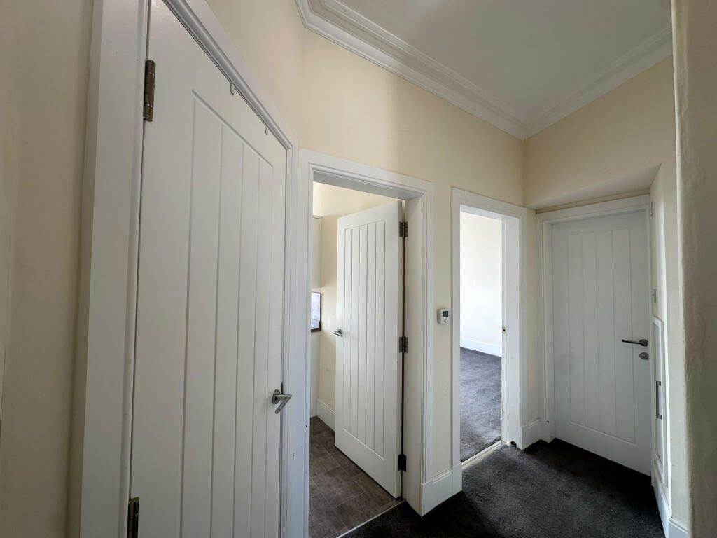Apartment in Perth - View 4