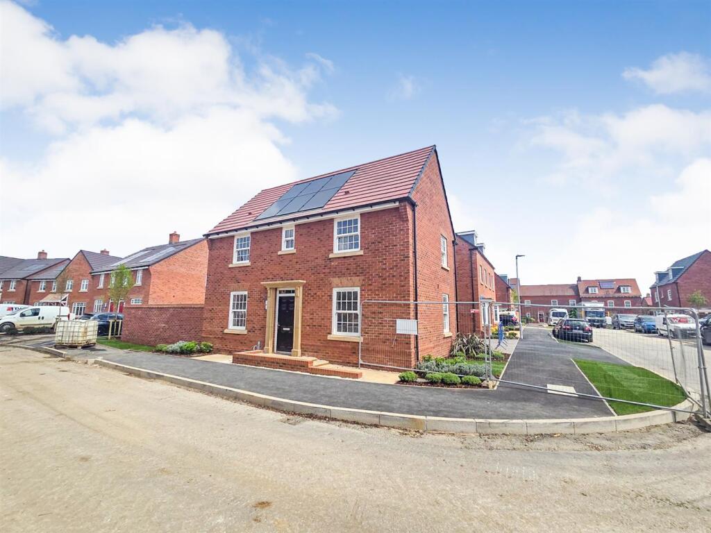 Main image of property: 8 Cearle Walk, Saxon Way, Great Denham