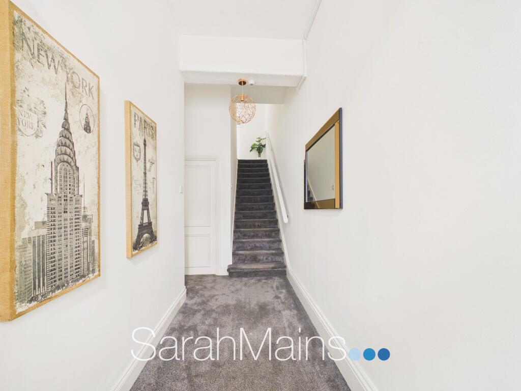 Apartment in Newcastle upon Tyne - View 5