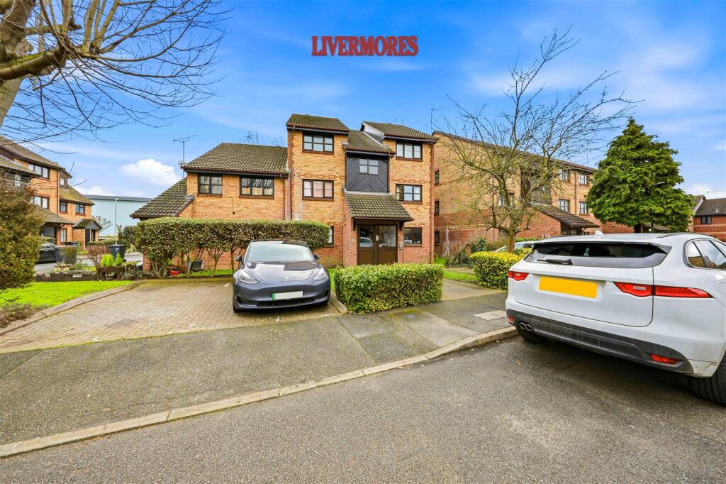 Main image of property: Kenwyn Road, Dartford