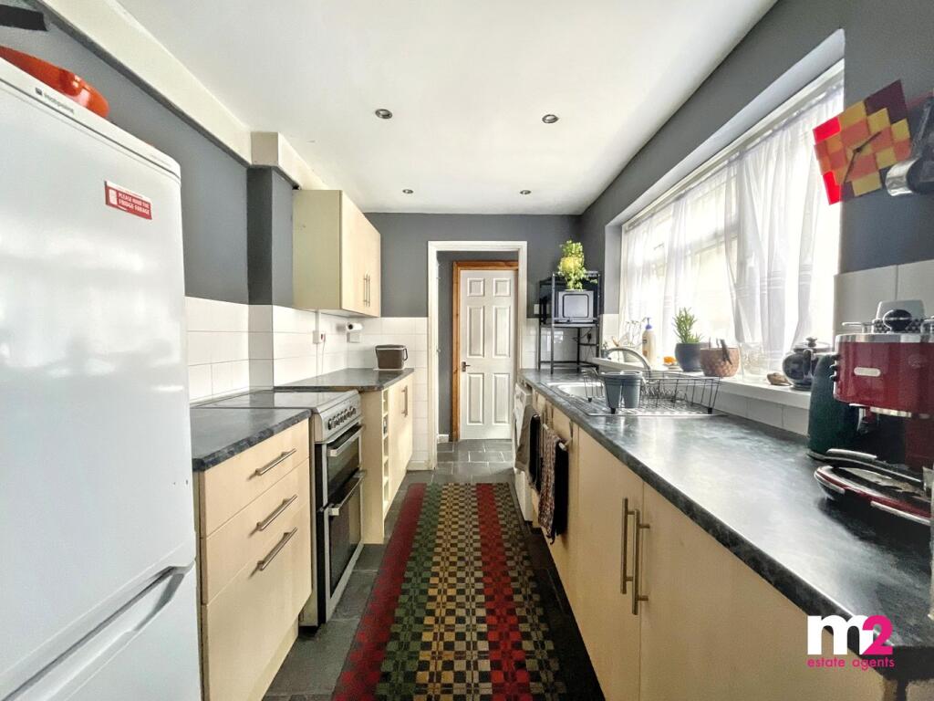 House in Newport - View 5