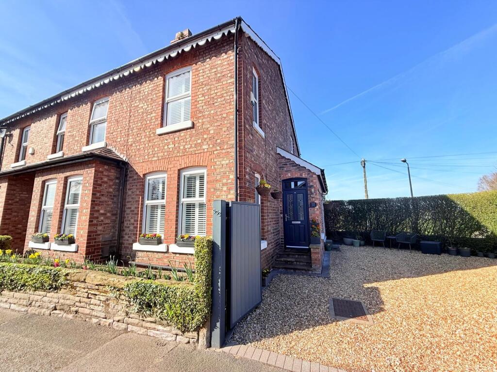 Main image of property: Stockport Road, Timperley, Altrincham, Altrincham, Cheshire, WA15