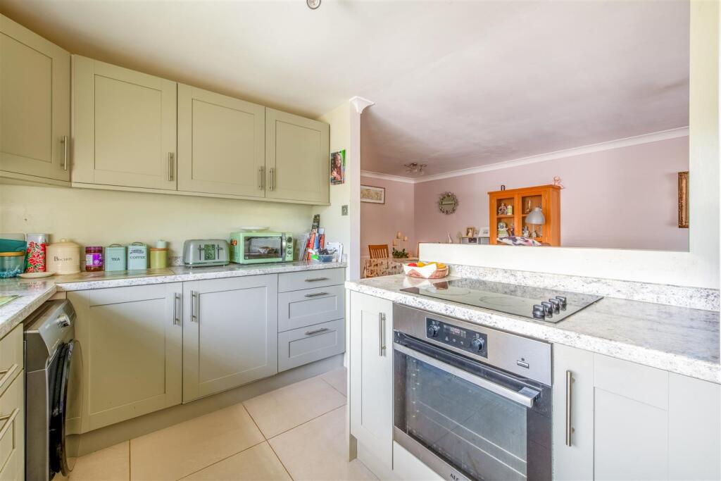 Penlands Vale, Steyning photo 5