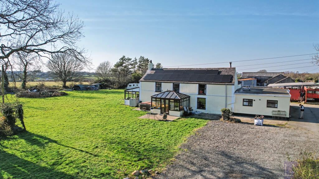 Main image of property: Kent Farm, Rhosbodrual, Caernarfon