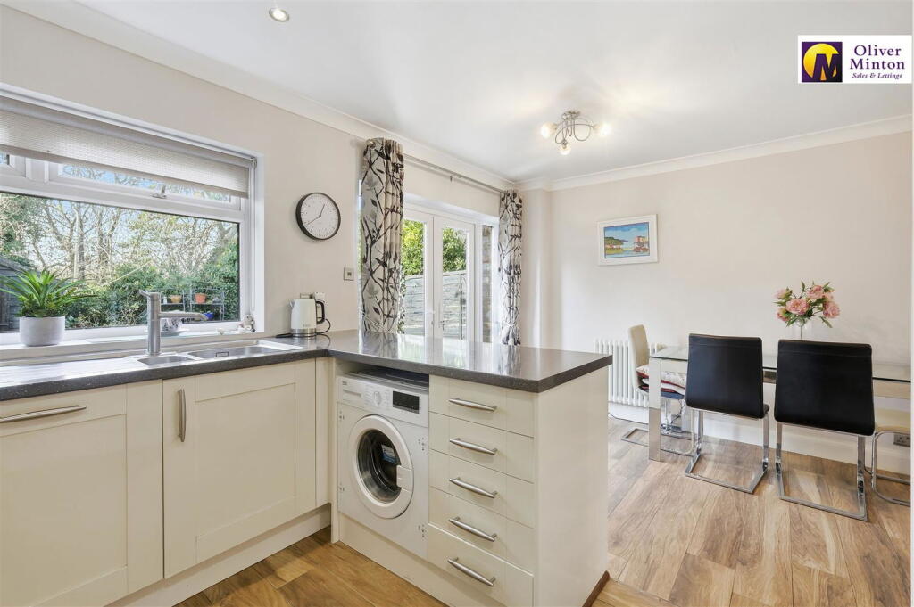 Fairfield, Buntingford photo 4