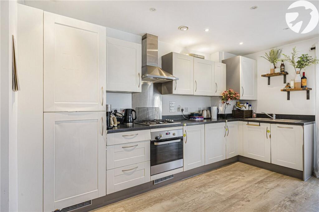 Renwick Drive, Bromley, Kent, BR2 - View 4