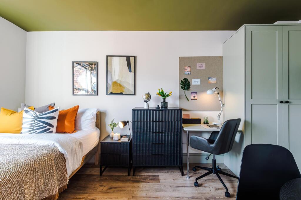 Main image of property: Consort Terrace, Leeds