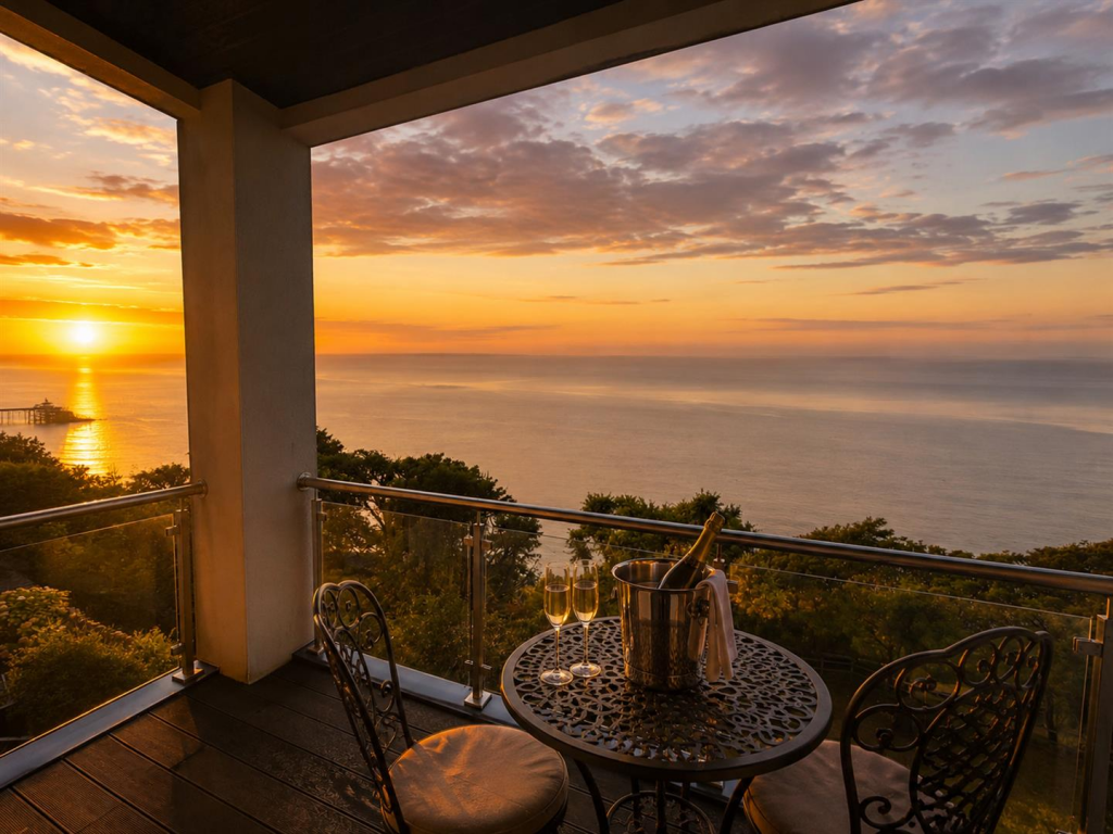 Main image of property: The Heights, Wellington Terrace, Clevedon