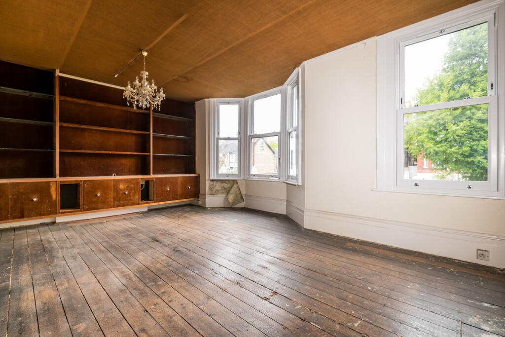 Main image of property: Avondale Road, South Croydon, CR2