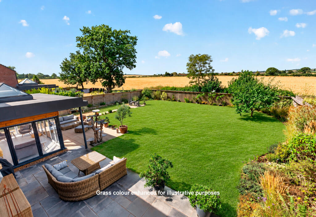 House in Rugby, Church Lawford - View 3