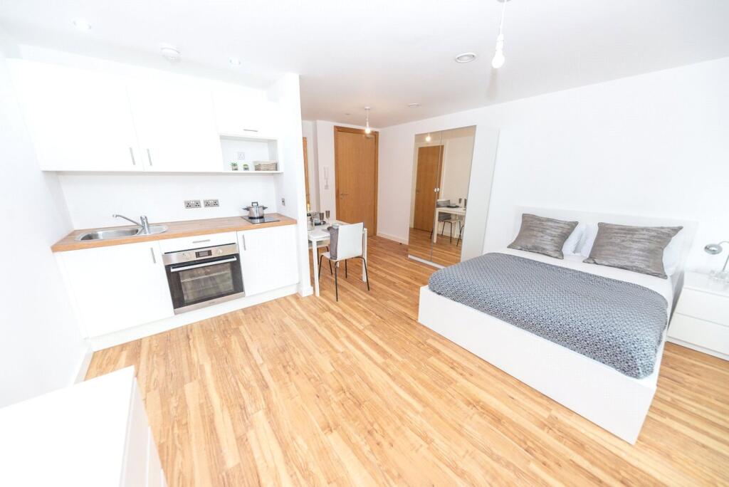 19 Plaza Boulevard, Liverpool, L8 photo 5