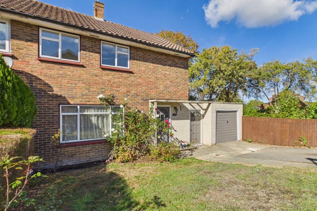 3-bed semi-detached on Windlesham Road, Bracknell, Berkshire, RG42, £500,000