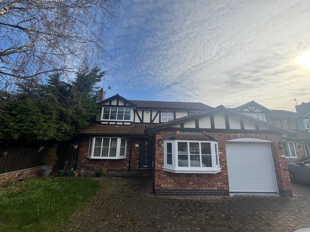 Main image of property: York Close, Formby, L37 7HS