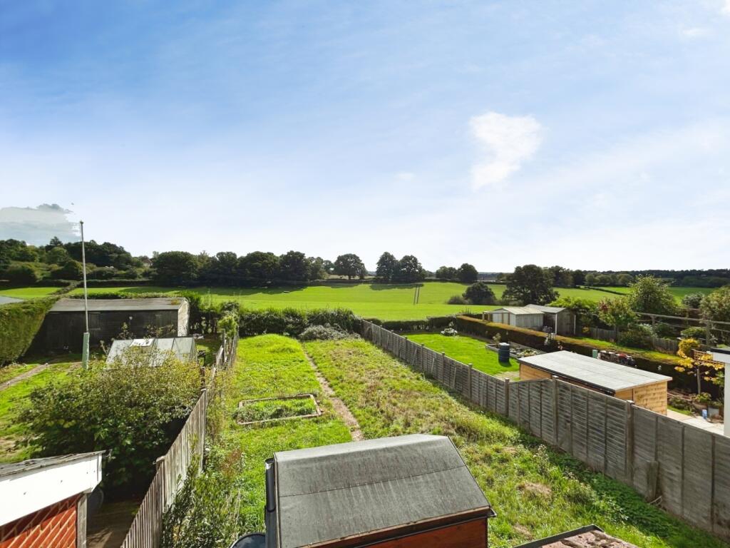 House in Tonbridge - View 2