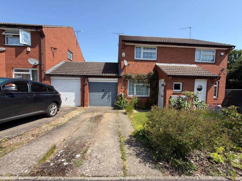 2-bed semi-detached on Kirkstone, Brownsover, Rugby, £215,000