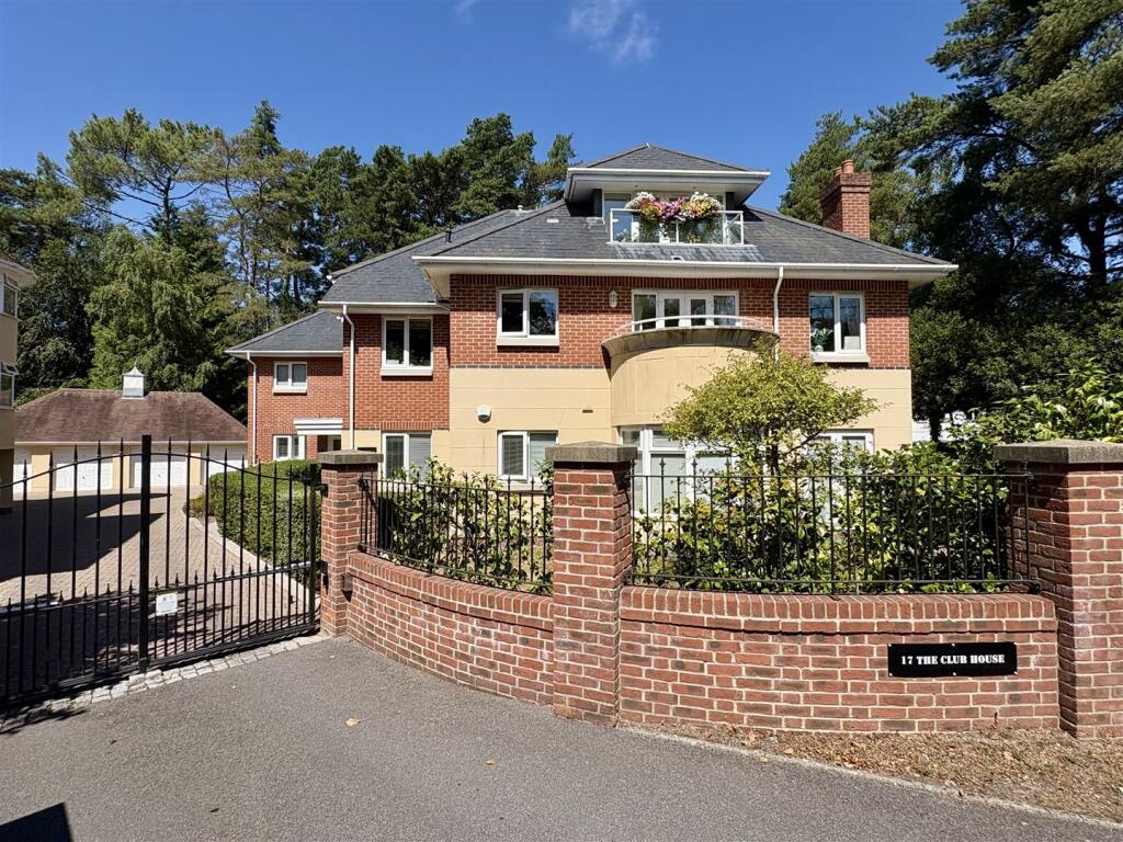 Main image of property: Aldridge Road, Ferndown