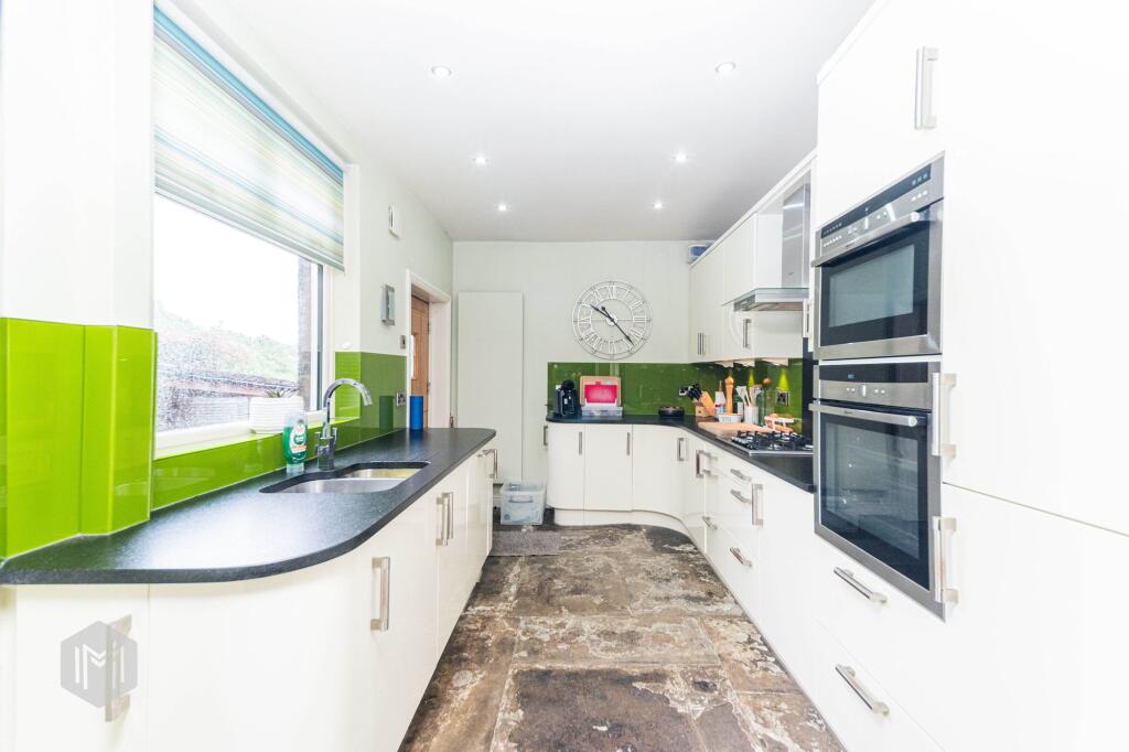 Bolton Road, Hawkshaw, BL8 photo 4