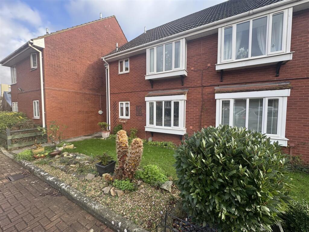 Main image of property: Clockhouse Mews, Portishead