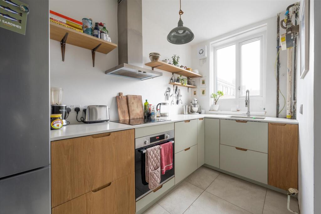 Apartment in London, Shacklewell - View 2
