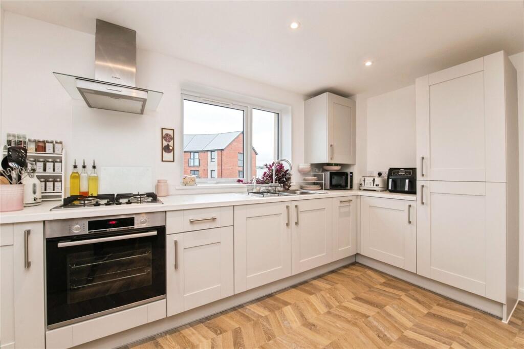 Ellacott Road, Matford, Exeter, Devon, EX2 photo 4