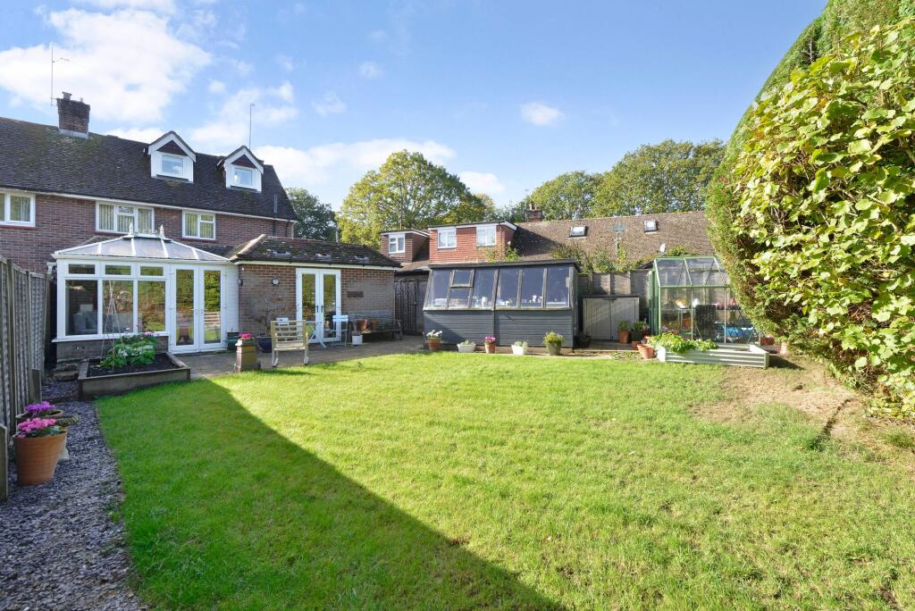 House in Redhill - View 4