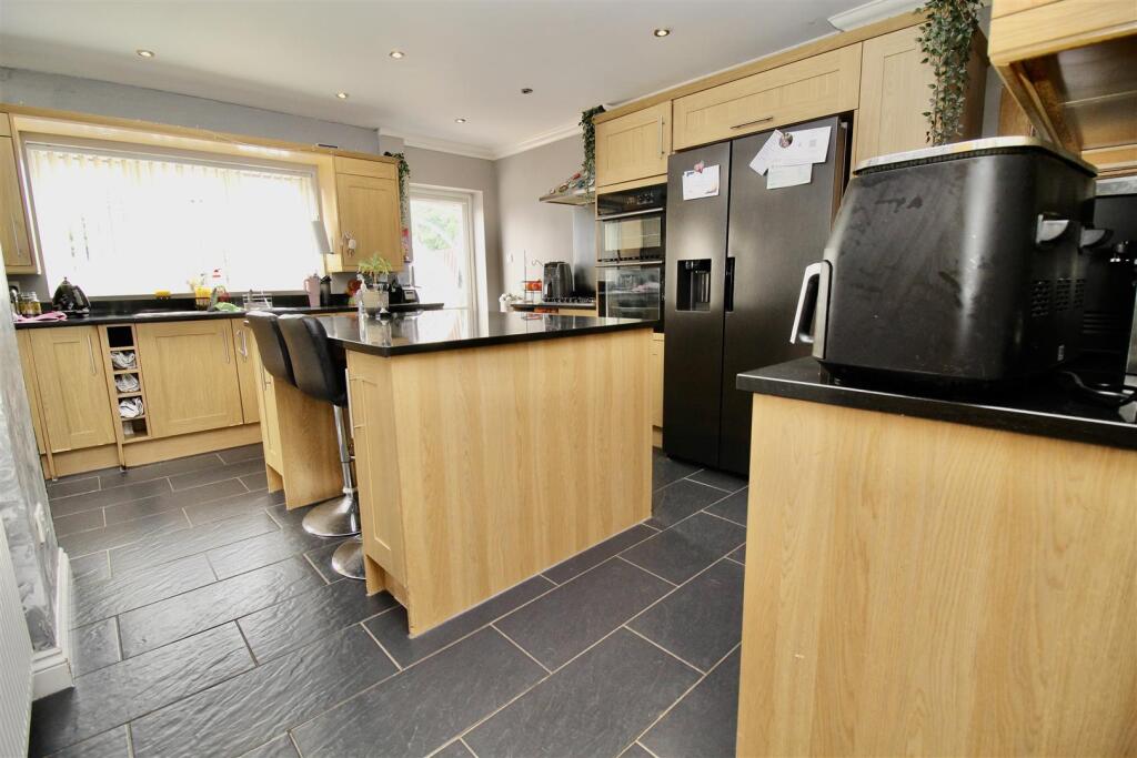 Oakdale Road, Hodge Hill, Birmingham - View 3