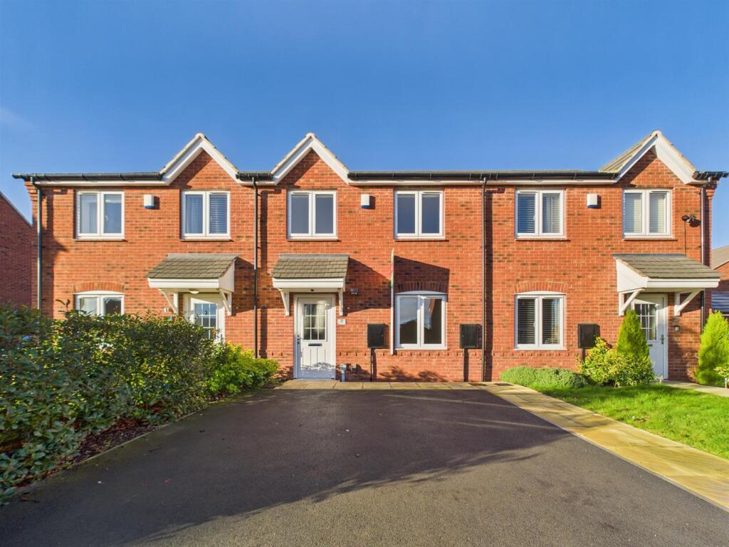 Main image of property: Geraldine Way, Castle Donnington, DE74 0AE