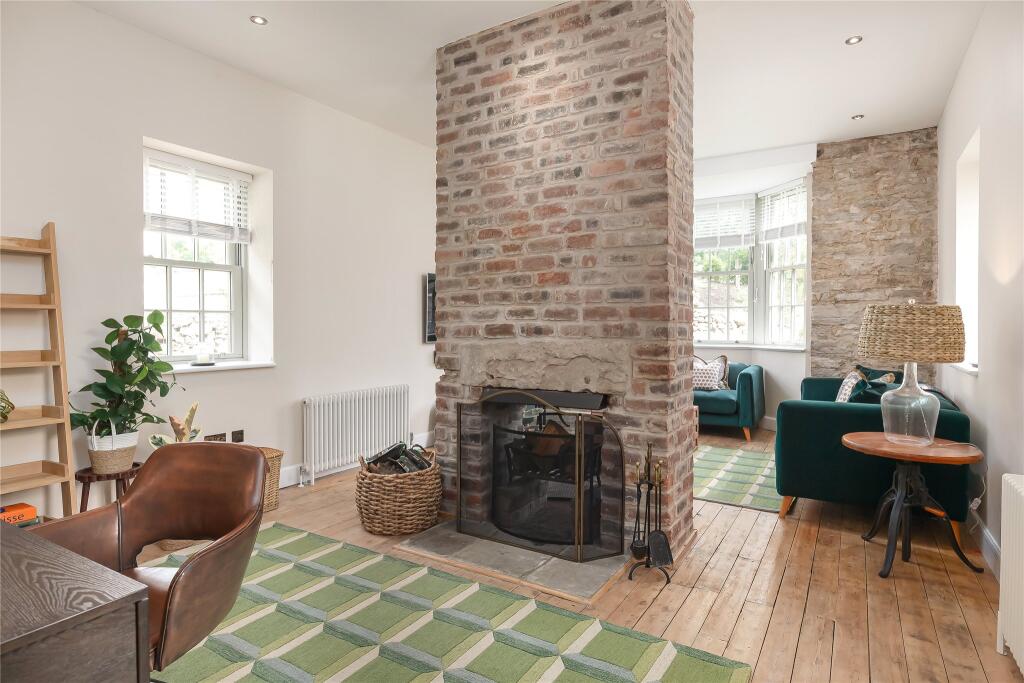 Dreghorn Loan, Edinburgh photo 3