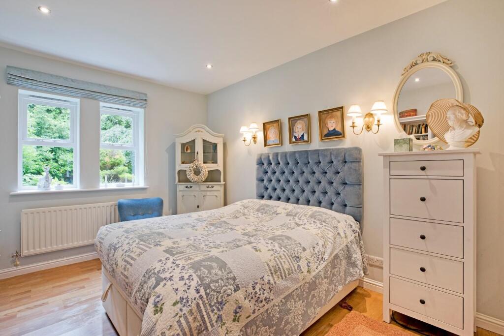 Apartment in Bradford, Ilkley - More