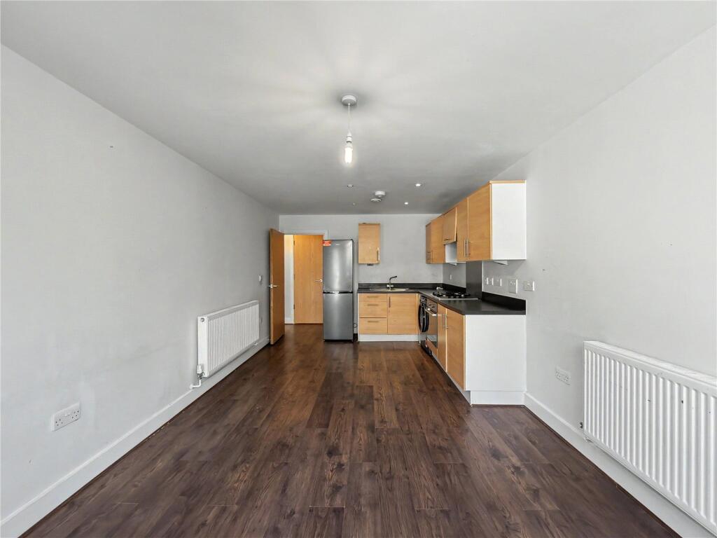 Apartment in London - View 2