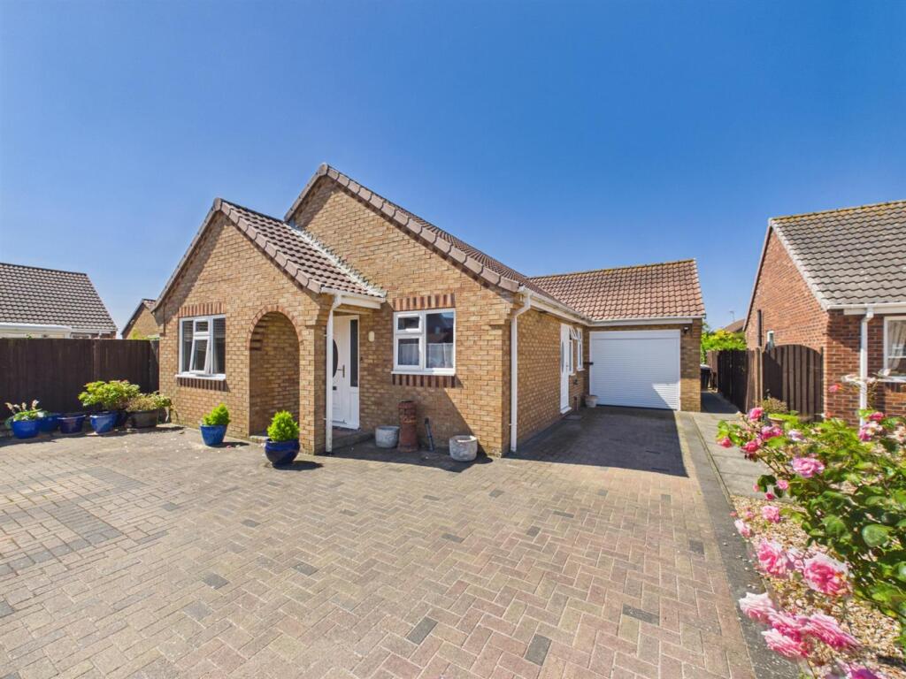 Main image of property: Drakes Close, Sandilands, Mablethorpe