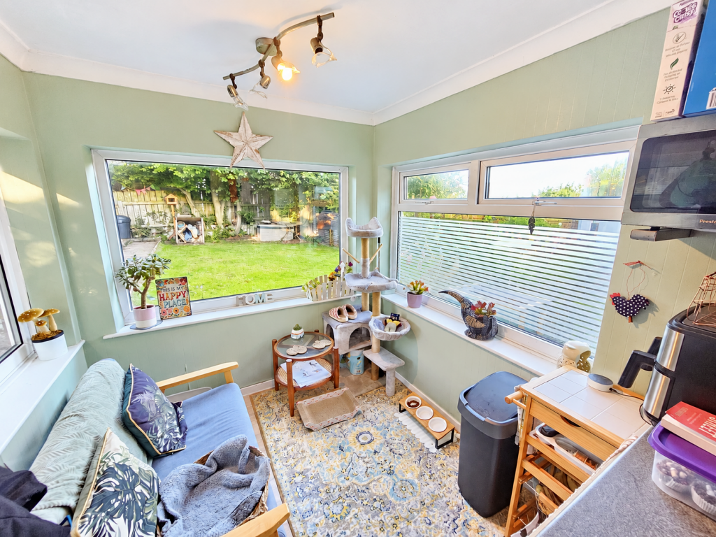 House in York, Seamer - More