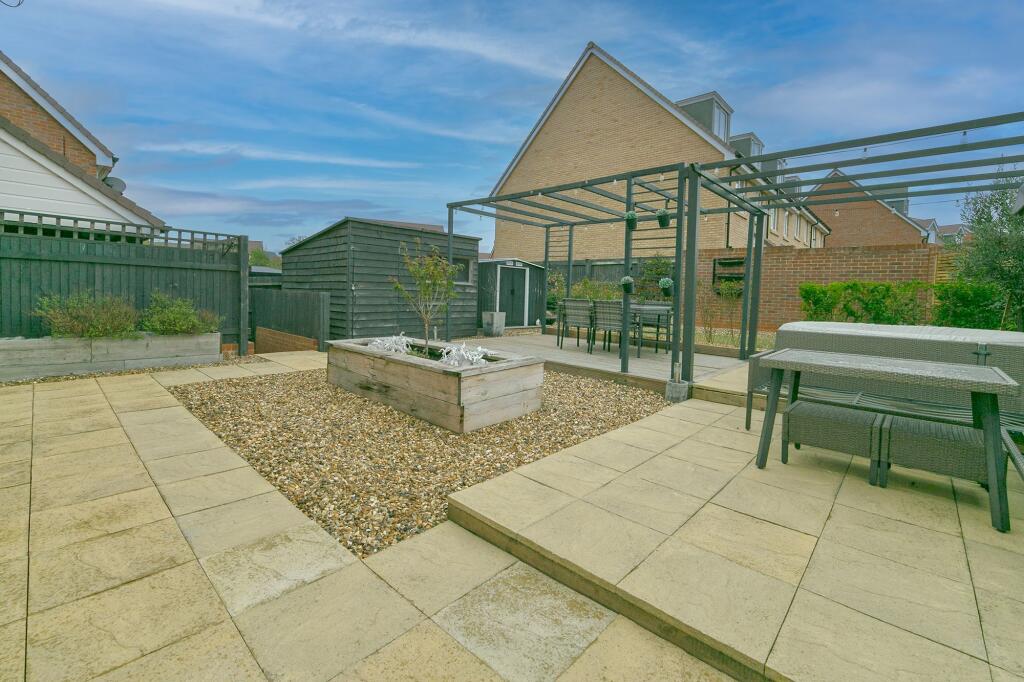 House in Milton Keynes - View 4