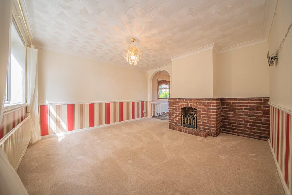 West Drive, Bishopstoke, SO50 photo 4