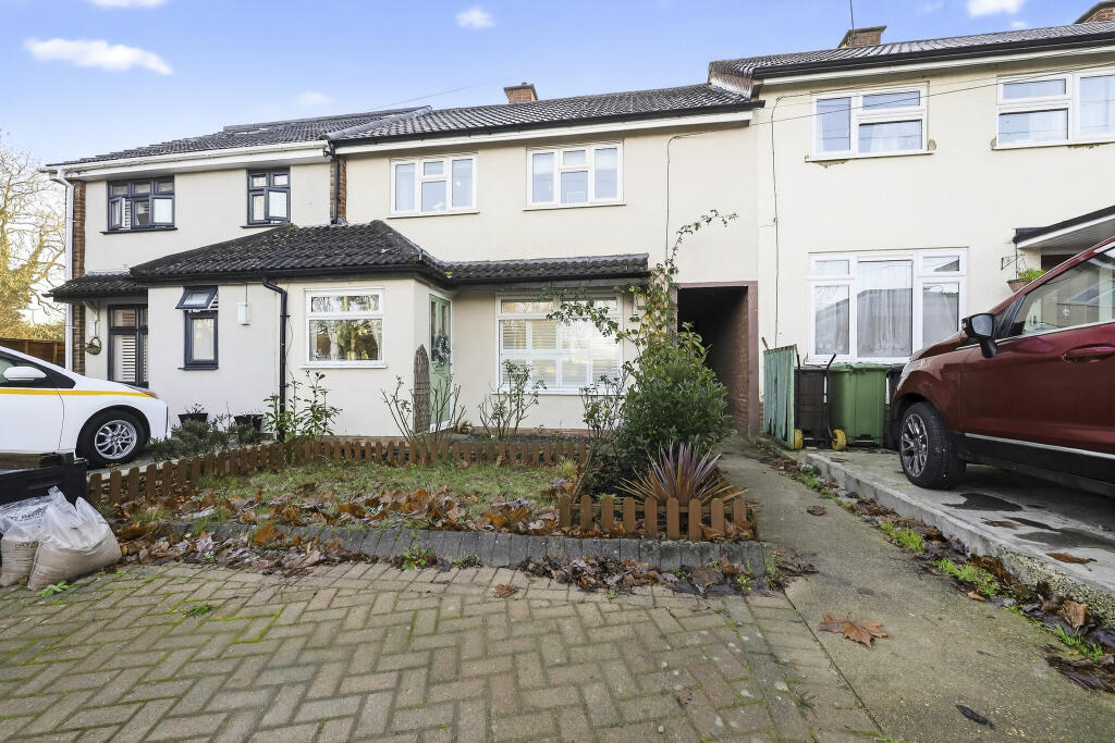 Main image of property: Drakes Drive, St. Albans, AL1