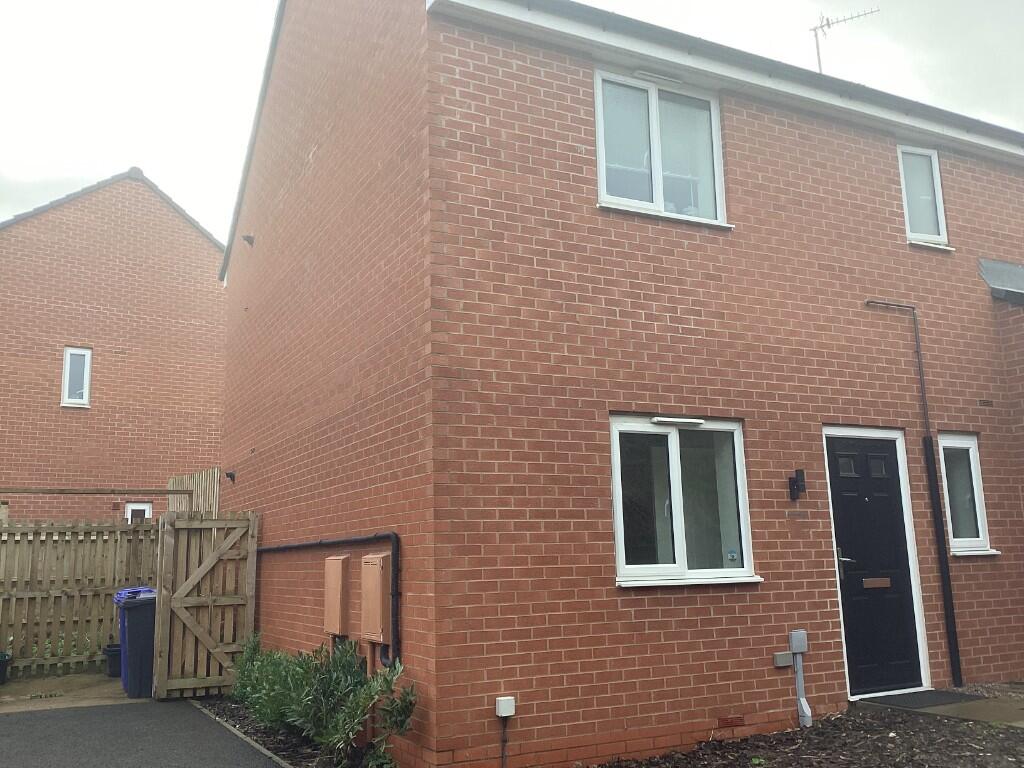 Main image of property: Weighbridge Crescent, Kingswinford, West Midlands, DY6
