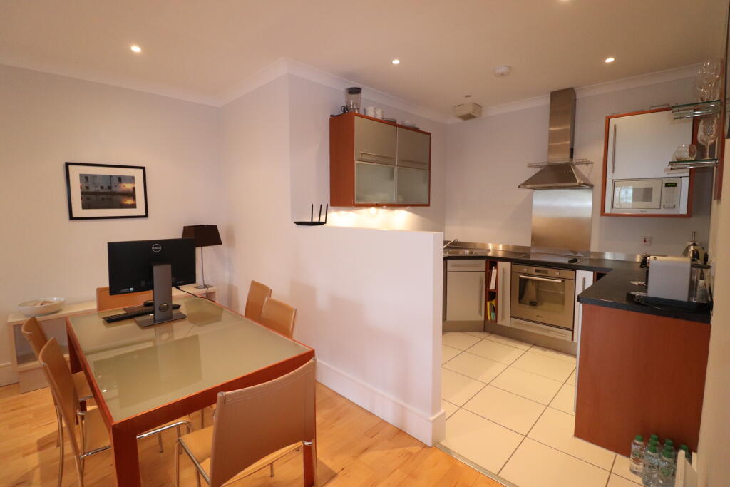Apartment in Birmingham, The Calthorpe Estate, Calthorpe Fields - View 4