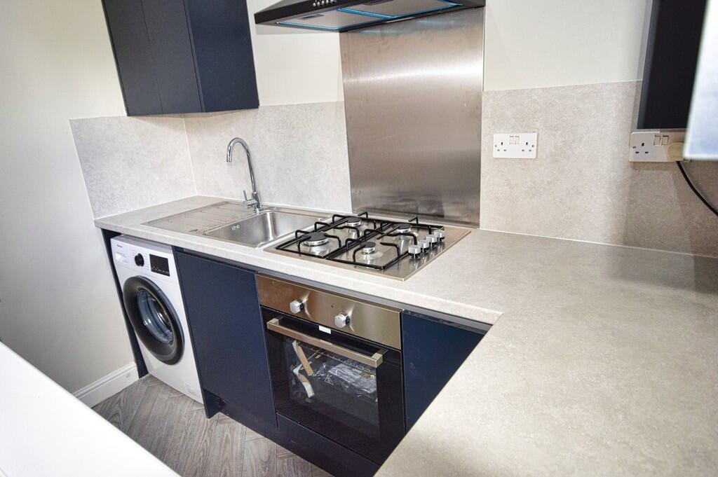 Additional image 4 of Grove Avenue, Moseley