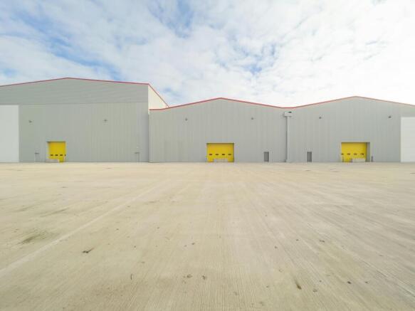 TitanKnowsley20210201iP12ProMax0046_full.jpg