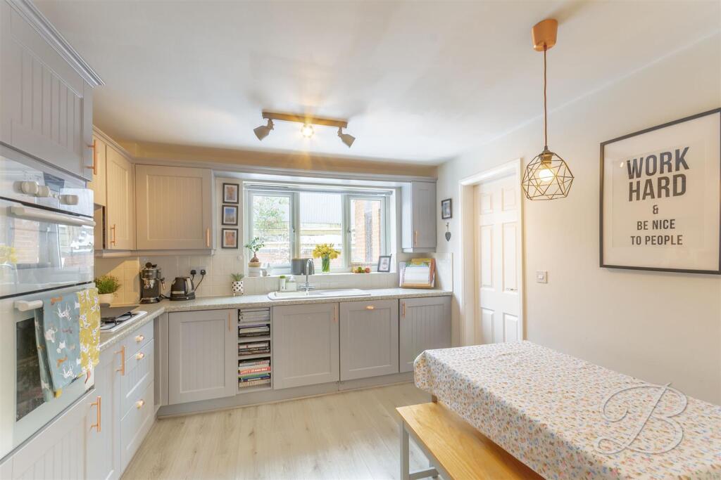 Swifts View, Kirkby-In-Ashfield, Nottingham photo 2