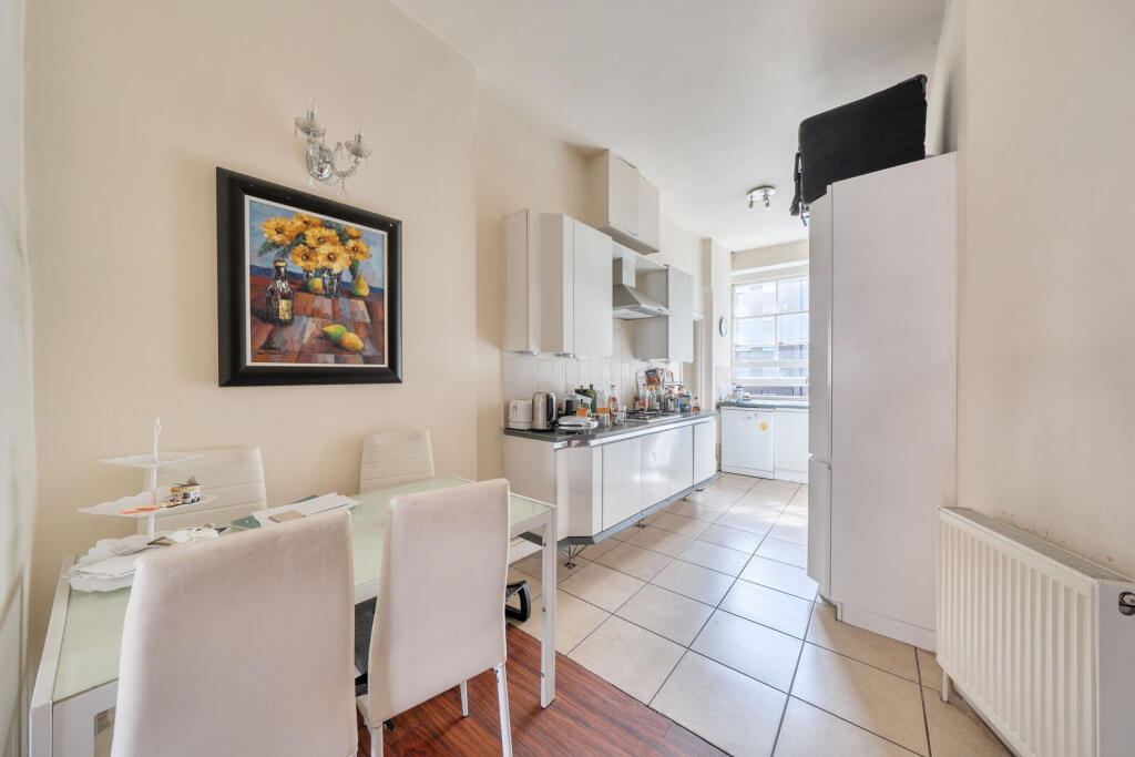 3 bedroom flat for rent