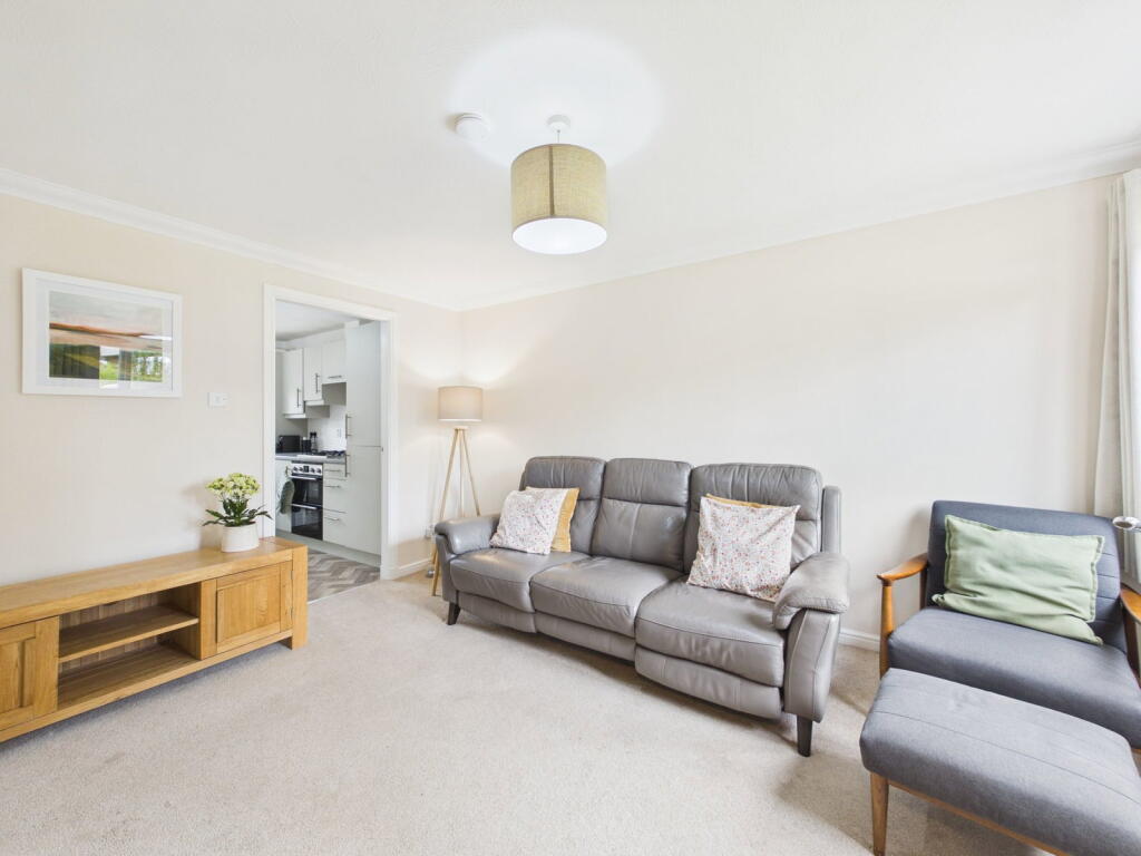 House in Edinburgh - View 3